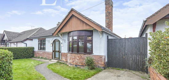 2 bedroom detached house