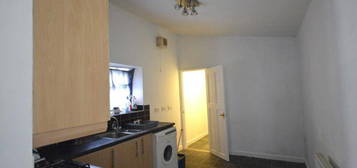 Property to rent in Fraser Street, Burslem, Stoke-On-Trent ST6