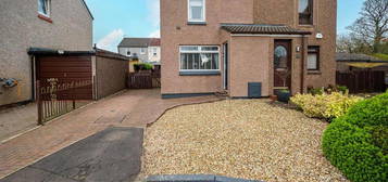 2 bedroom semi-detached house for sale