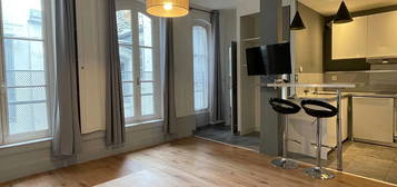 Location appartement 1 pièce 33 m²