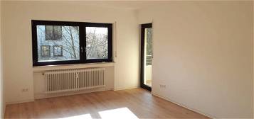 Wohnung mit Balkon und Einbauküche: Stilvolle 2-Zimmer-Wohnung in Müllheim