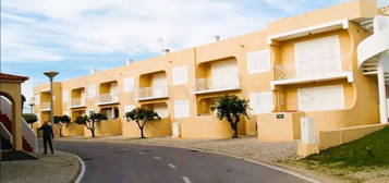 Apartamento T2 localizado numa zona central de Vilamoura