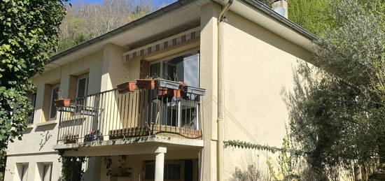 Maison 2 étages  à vendre, 5 pièces, 4 chambres, 110 m²