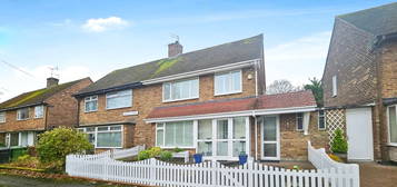 3 bed semi-detached house for sale