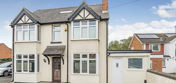 5 bed detached house for sale