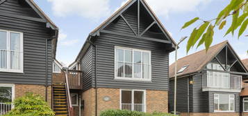 Flat to rent in Millers Court, Borstal Hill, Seasalter, Whitstable CT5