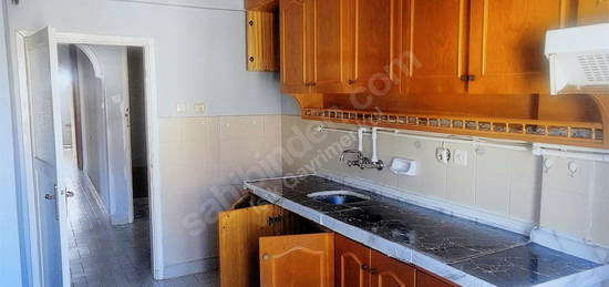 Lüleburgaz Kurtuluş Mahallede Kiralık 3+1 Daire