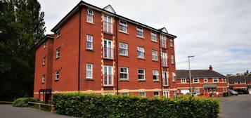 Flat to rent in Greyfriars Road, Exeter EX4