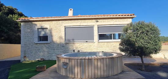 Villa familiale de plain-pied 6 pièces 176 m²  avec revenus locatifs  sur les hauteurs de Quissac