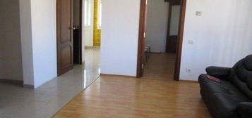 Apartament 3 Camere-Marasesti-2 Bai-Centrala Termica-Parcare-Boxa