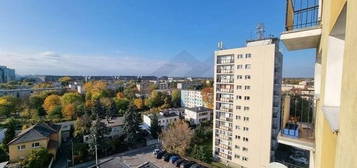 Marcelińska 2 pokoje Balkon, do remontu!