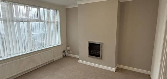 3 bed terraced house to rent