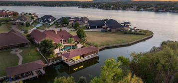 1005 Sunset Bay Ct, Granbury, TX 76048