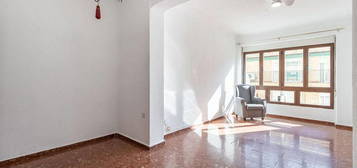 Piso en venta en calle Isaac Albéniz, 15