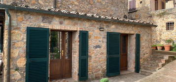 Monolocale 25mq con giardino e pergola