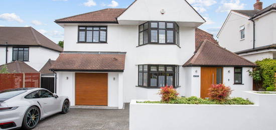 4 bed detached house for sale