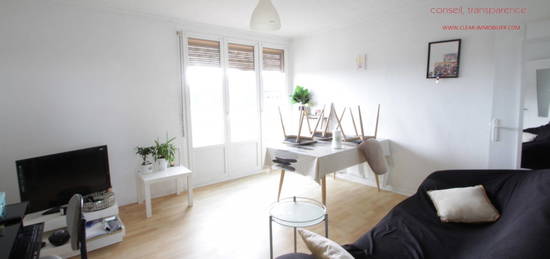 Appartement  à vendre, 3 pièces, 2 chambres, 59 m²