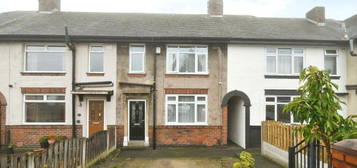 3 bedroom terraced house for sale