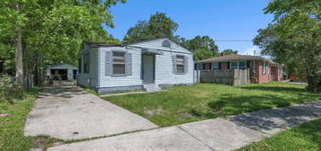 2112 Prospect St, Jacksonville, FL 32208