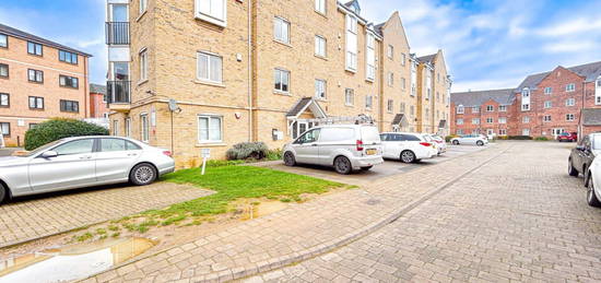 2 bed flat to rent