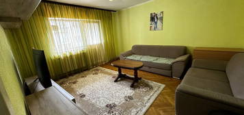 Apartament 4 camere 80 mp, decomandat - Capăt la 1