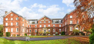 Flat for sale in Montfort College, Romsey, Hampshire SO51