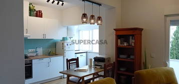 Apartamento T2 com 96,32 m² - Praça do Brasil - Setúbal