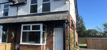 2 bedroom semi-detached house to rent