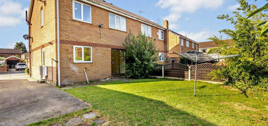 3 bedroom semi-detached house