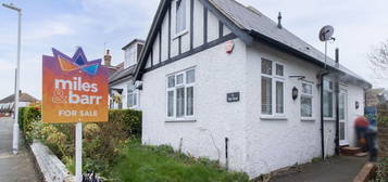 3 bed semi-detached house for sale