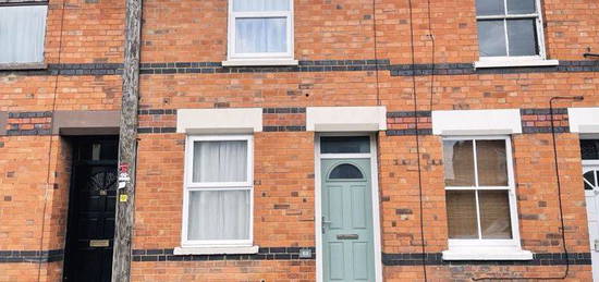 2 bed terraced house for sale