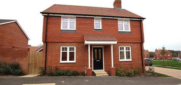 3 bedroom detached house