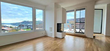 Exklusive 2 Zimmer Penthouse-Wohnung mit großer Terrasse