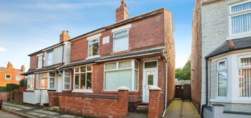 2 bed semi-detached house for sale