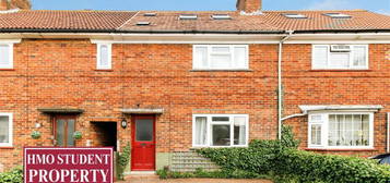 6 bedroom terraced house