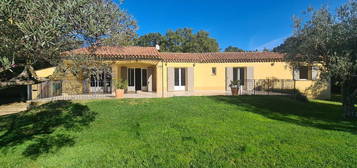 Aix nord belle bastide jardin piscine