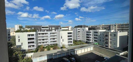 Appartement T2 entièrement rénové - Proche Médipôle