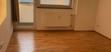 Schöne 1-Zimmer Wohnung mit Balkon - ab 01.01.25 frei