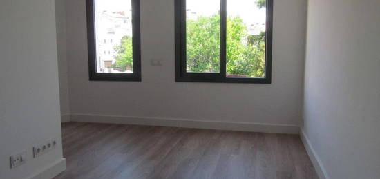 Apartamento de alquiler en Carrer Torrent, Centre