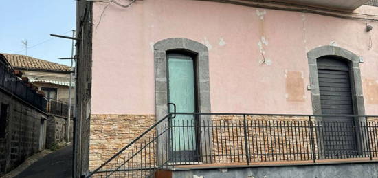 Quadrilocale in affitto in via Paternò, 82