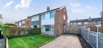 4 bed semi-detached house for sale