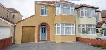 3 bed semi-detached house for sale