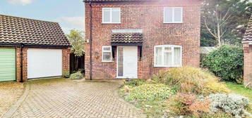 3 bedroom detached house