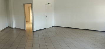 Wohnung oder Bürofläche 105m² in Guxhagen zur Miete