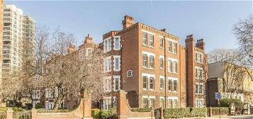 Flat to rent in Camberwell New Road, London SE5