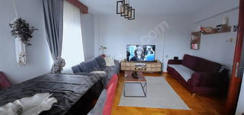 EYLEM GAYRİMENKUL DEN ALTINOVA DA 3+1 SATILIK DAİRE