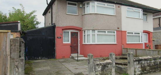 3 bedroom semi-detached house for sale