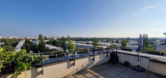 Gehobene 3,5-Zimmer-Penthouse-Wohnung mit Fernblick, Teilmöbliert inkl. EBK