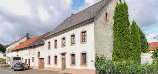 Denkmal für Handwerker: Realisieren Sie selbst das Haus Ihrer Träume in naturnaher Lage