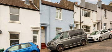 Flat for sale in Richmond Street, Brighton BN2